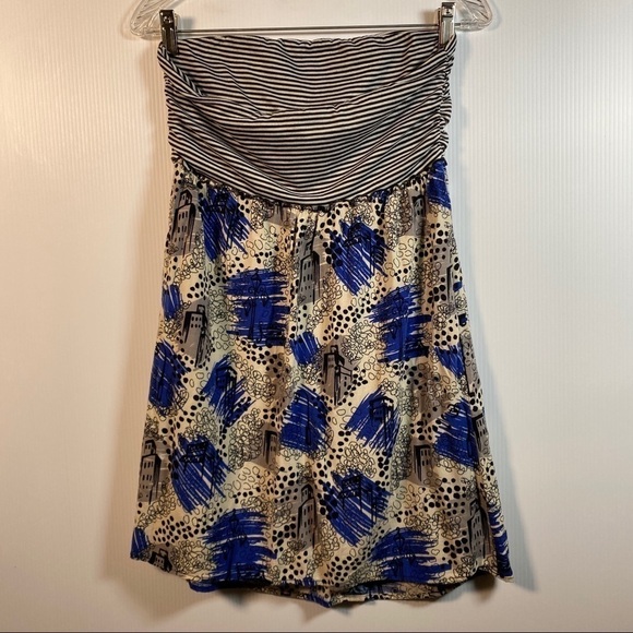 MIMI CHICA Strapless Bandeau dress. Ruched stripe bandeau, gathered skirt. M - Picture 8 of 8